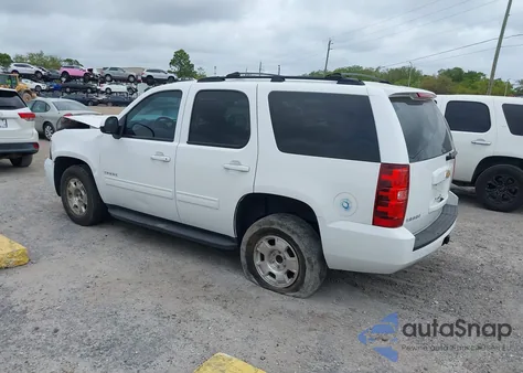 2013 Chevrolet Tahoe Ls z USA, uszkodzony, nr VIN 1GNSCAE03DR262988